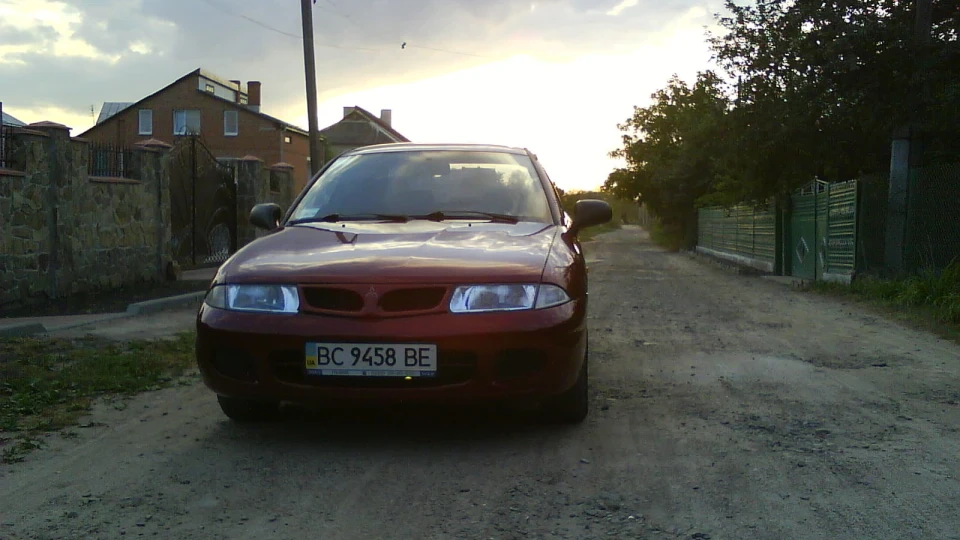 Mitsubishi Carisma Red devil 2