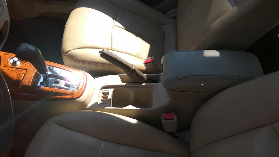 Mitsubishi Cedia Virage 5