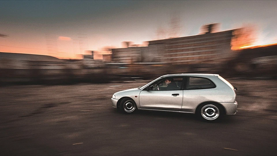 Mitsubishi Colt 4