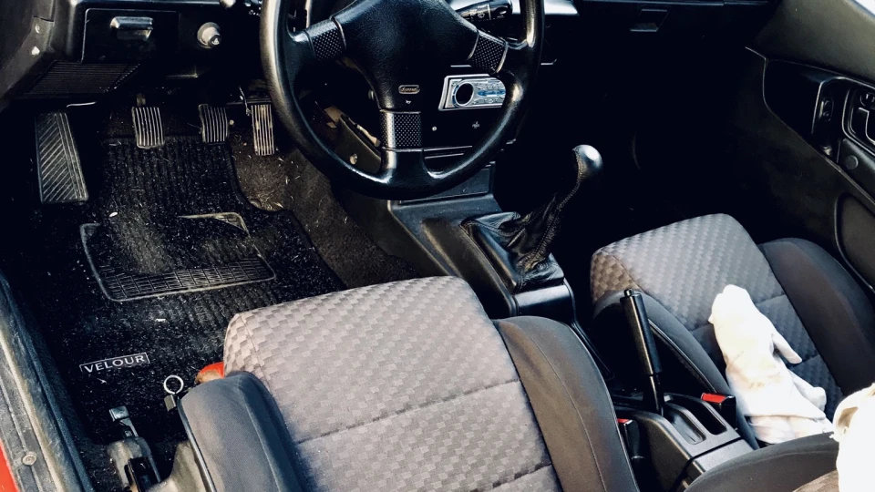 Mitsubishi Colt 4