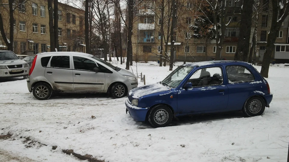 Mitsubishi Colt 4