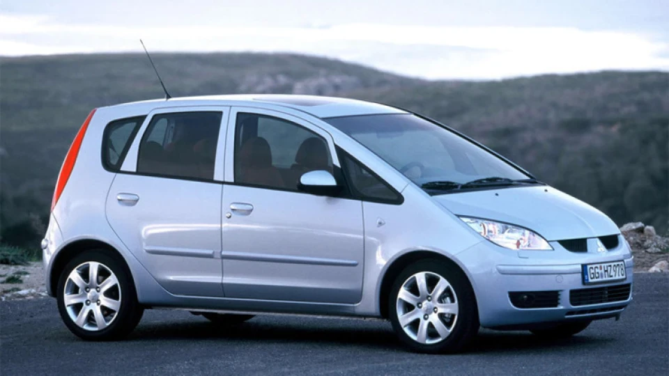 Mitsubishi Colt 3