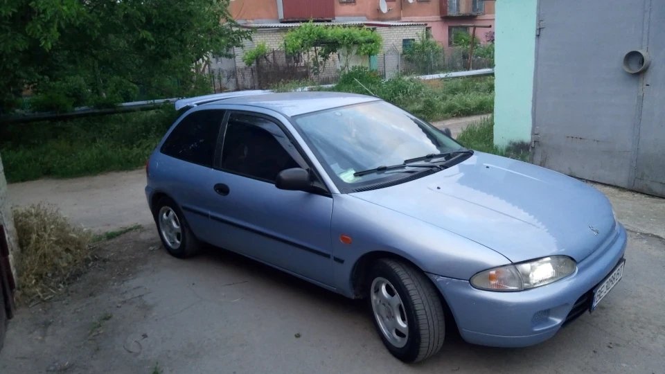 Mitsubishi Colt 1.3 міська Moon Light 4
