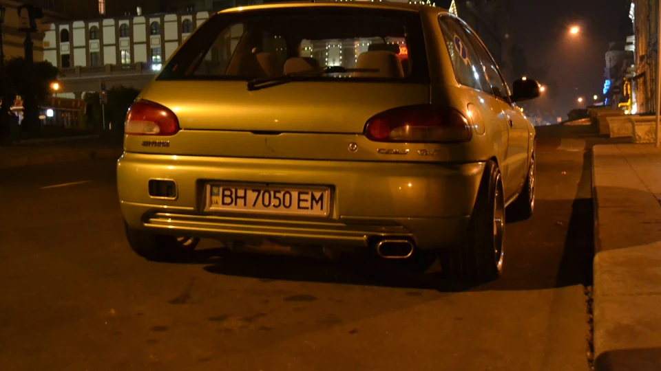Mitsubishi Colt 1,6 GLXЧерепашка-нінзя