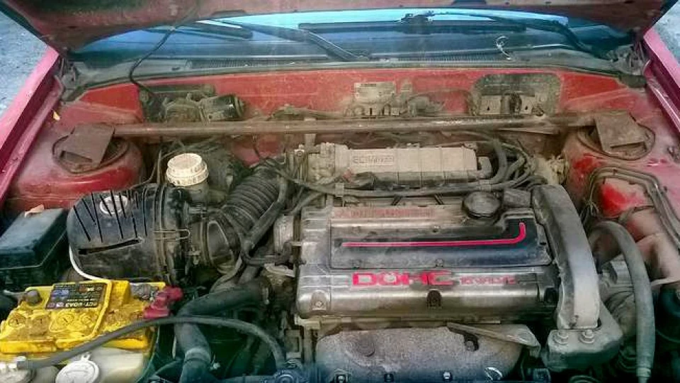Mitsubishi Colt 1.8 GTI 16 VALVE 2