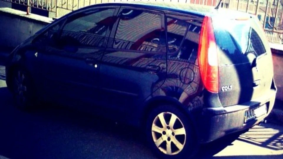 Mitsubishi Colt 5d 1.5 MT 4