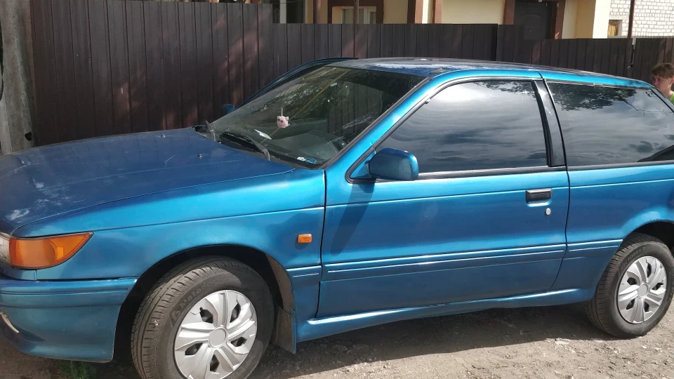 Mitsubishi Colt Аквамарин 460 3