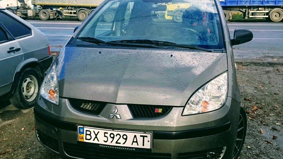Mitsubishi Colt Бронебійний патрон 2