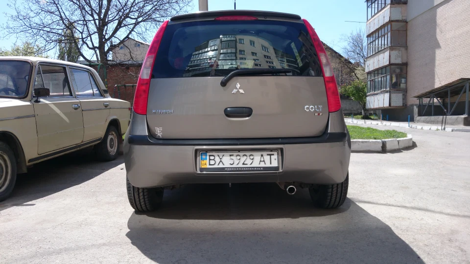 Mitsubishi Colt Бронебійний патрон 3