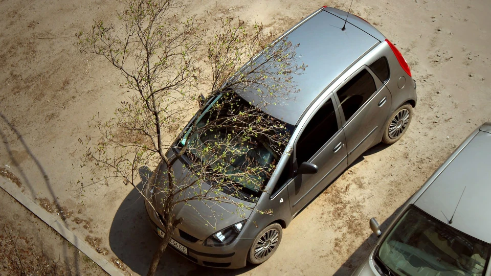 Mitsubishi Colt City tank 4