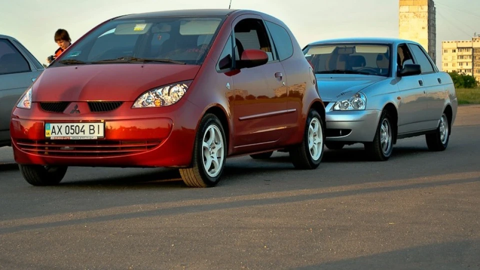 Mitsubishi Colt CZ3 4