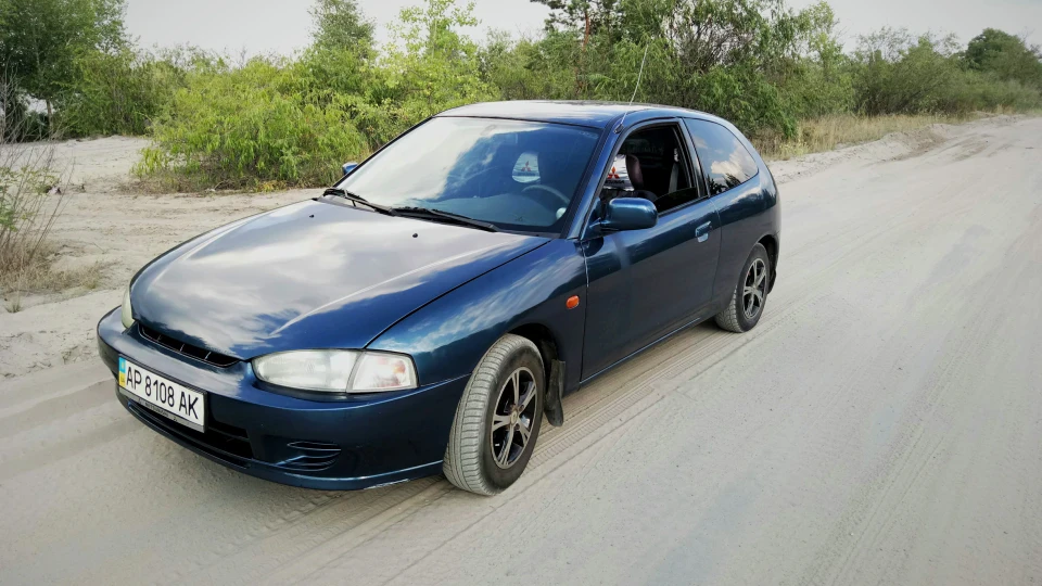 Mitsubishi Colt Кольтелло 2