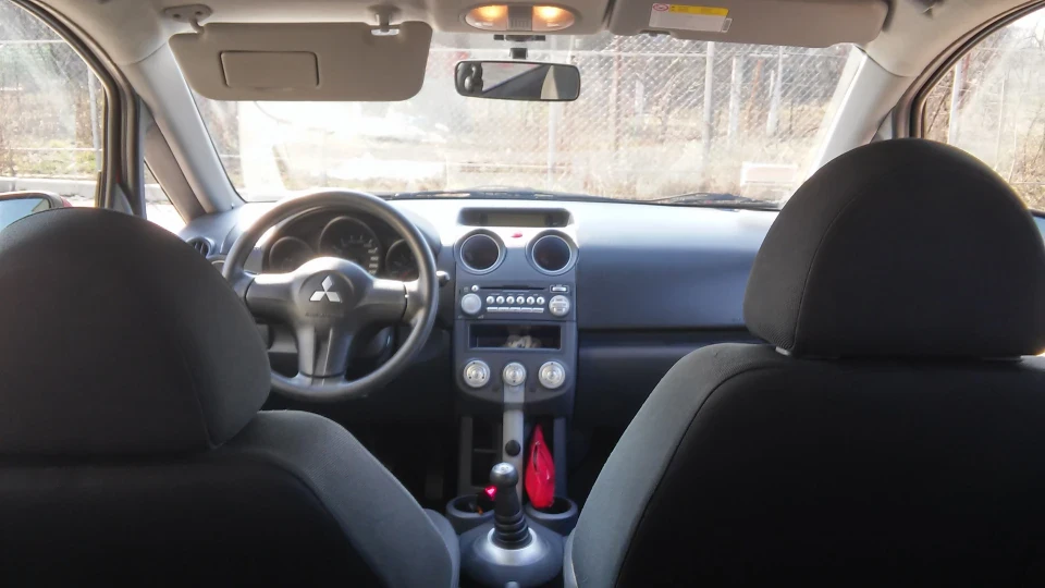 Mitsubishi Colt Міцик Маквін 4