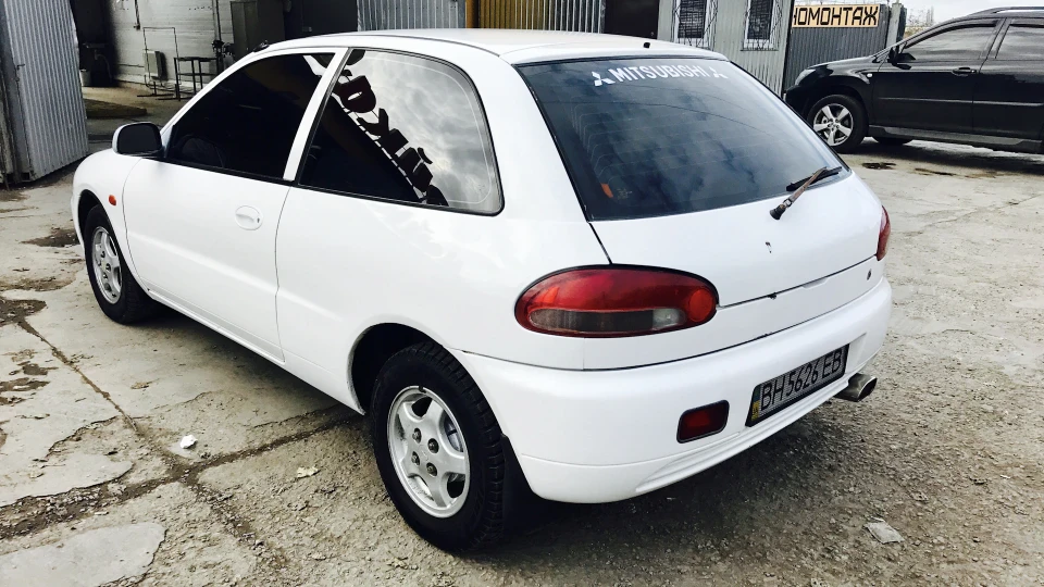 Mitsubishi Colt (Поджопник на зиму) 3