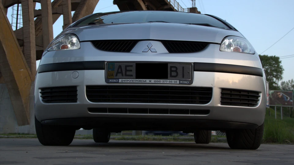 Mitsubishi Colt Quietly Brilliant 2