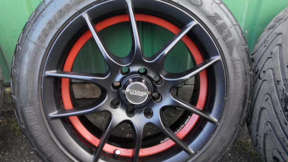 Mitsubishi Colt ракета торпеда 4