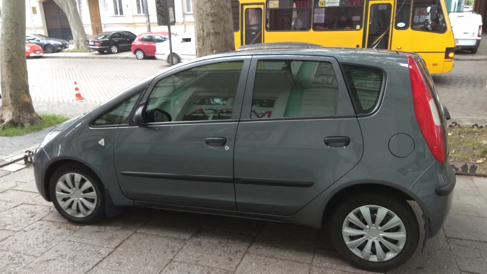 Mitsubishi Colt Скажений Бобрик