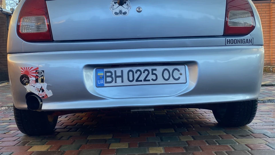 Mitsubishi Colt SKY 4