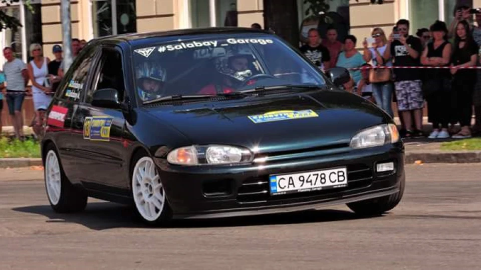 Mitsubishi Colt SL-garage