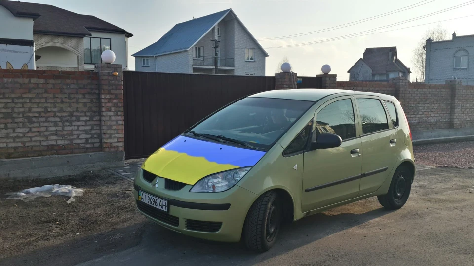 Mitsubishi Colt трудяга-кібальчиш 3