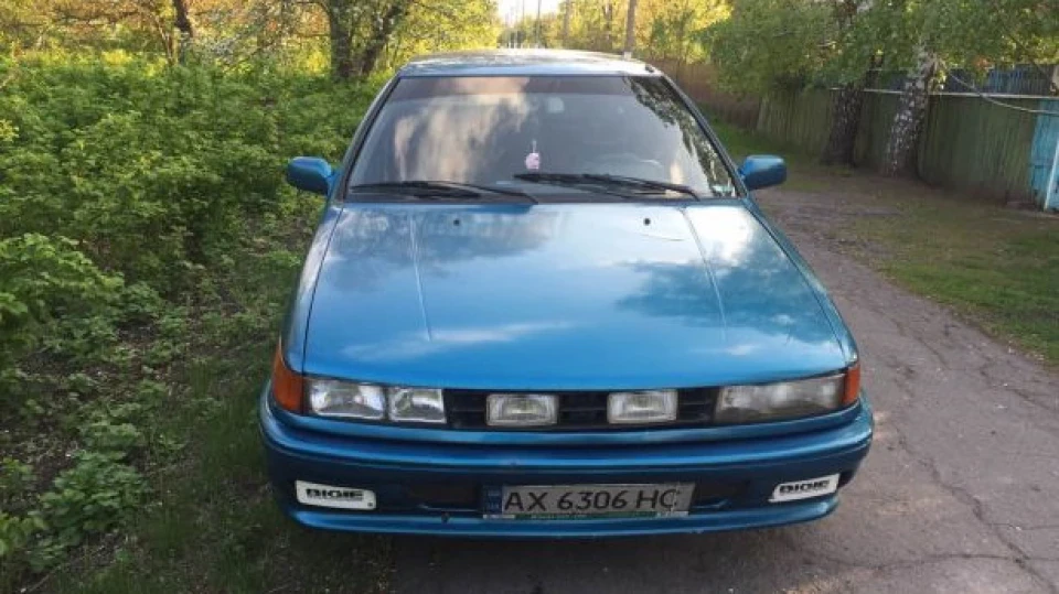 Mitsubishi Colt Чудове авто 3