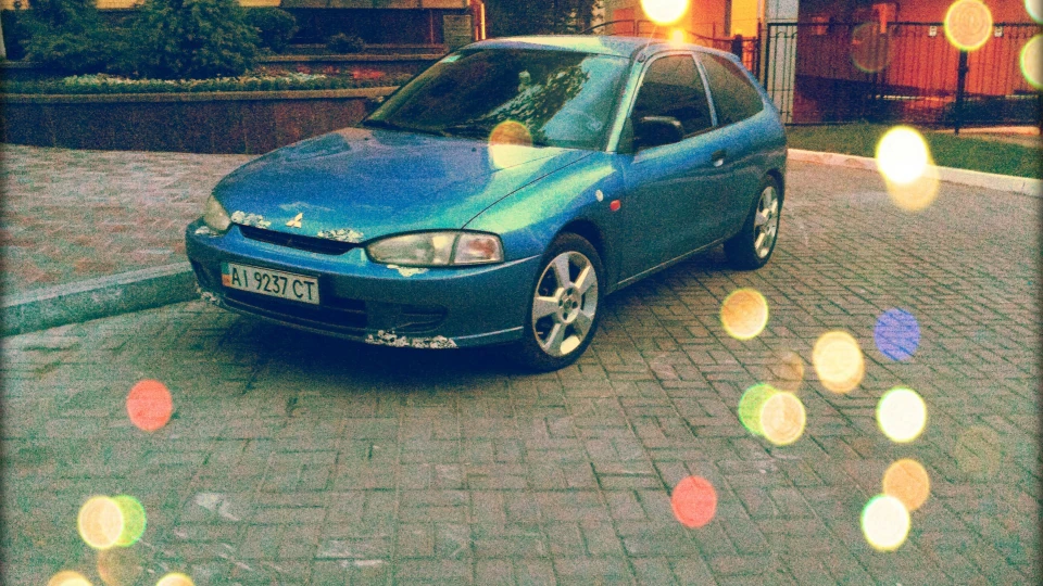 Mitsubishi Colt VOLT 2
