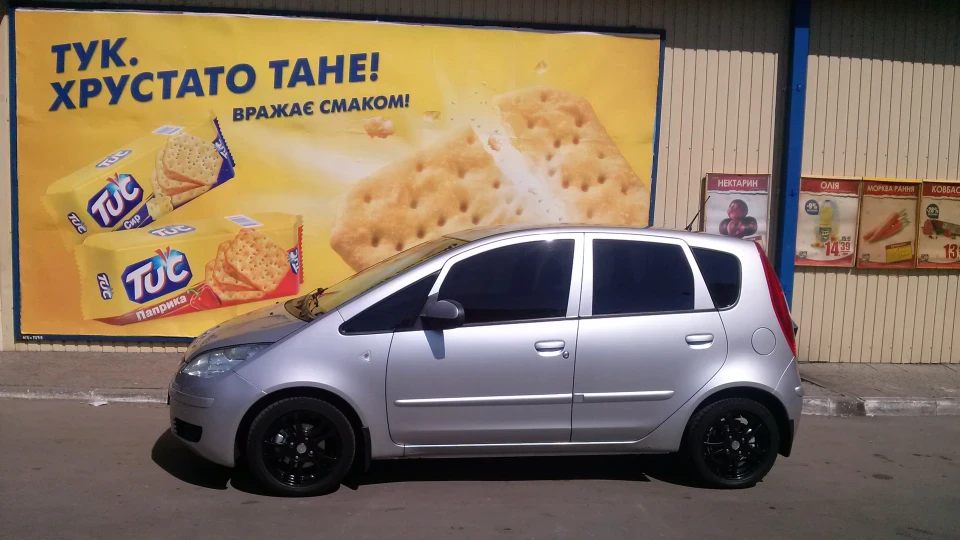 Mitsubishi Colt вжжжик