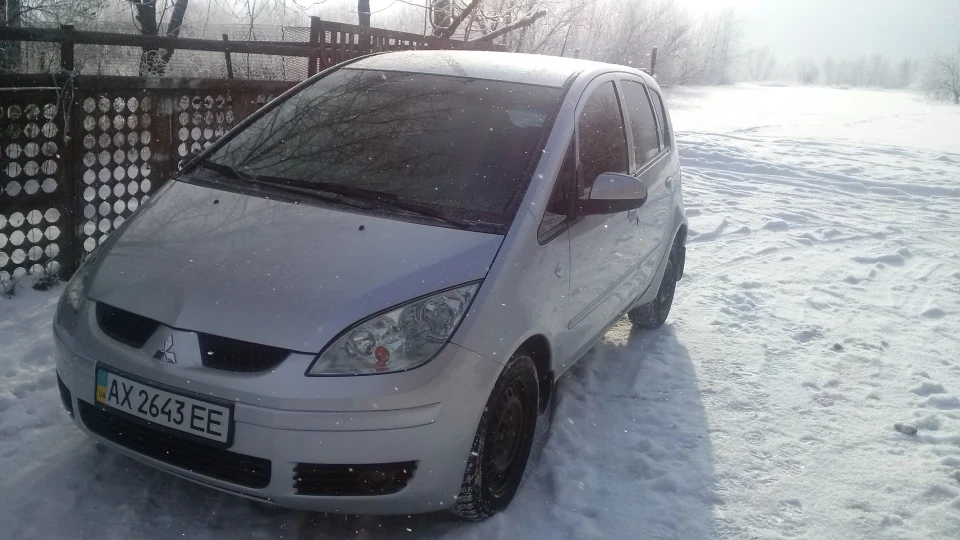 Mitsubishi Colt вжжжик 5