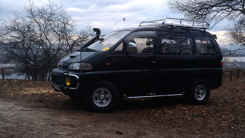 Mitsubishi Delica 2,8 5
