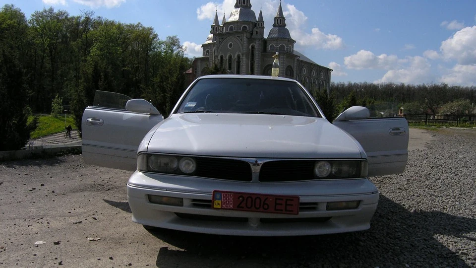 Mitsubishi Diamante 3.0 V6 2