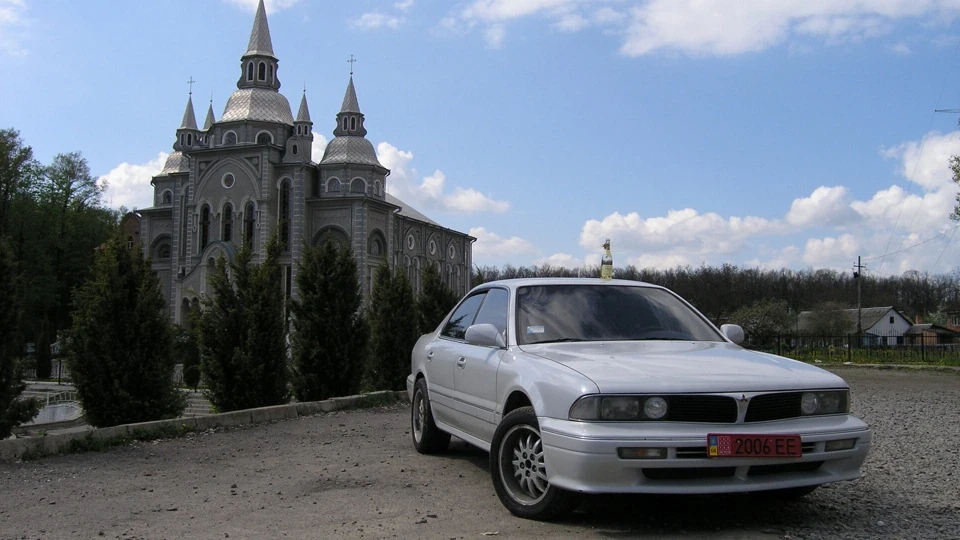 Mitsubishi Diamante 3.0 V6 5