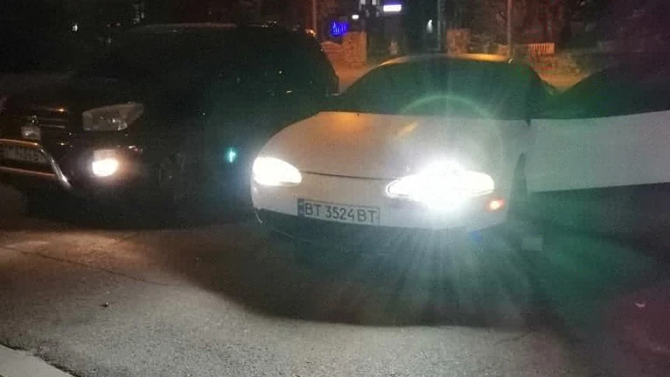 Mitsubishi Eclipse 4