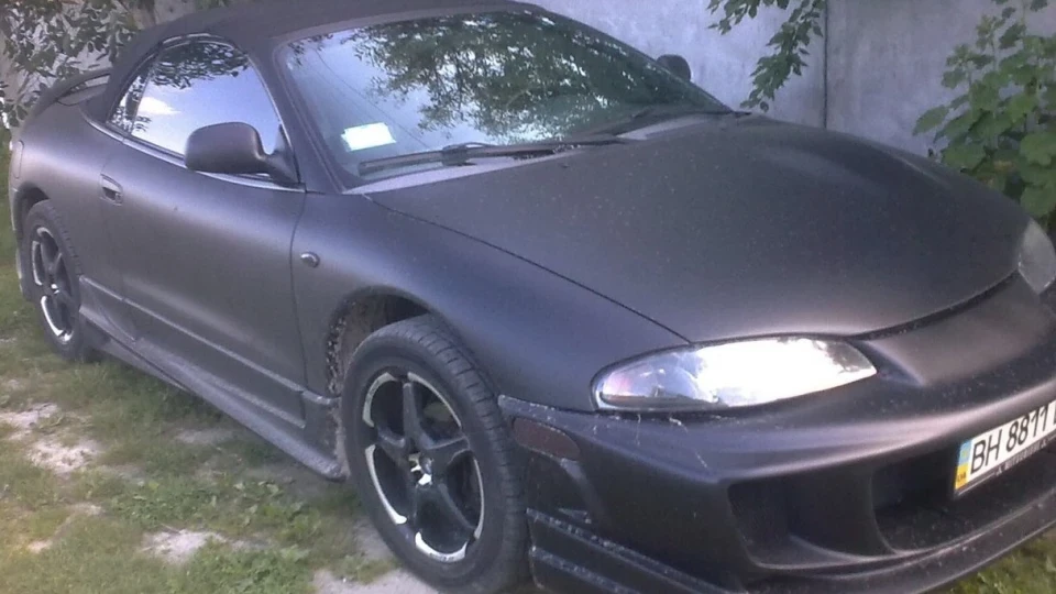 Mitsubishi Eclipse 2