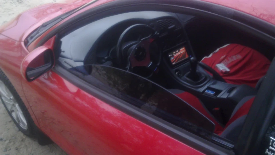 Mitsubishi Eclipse 2