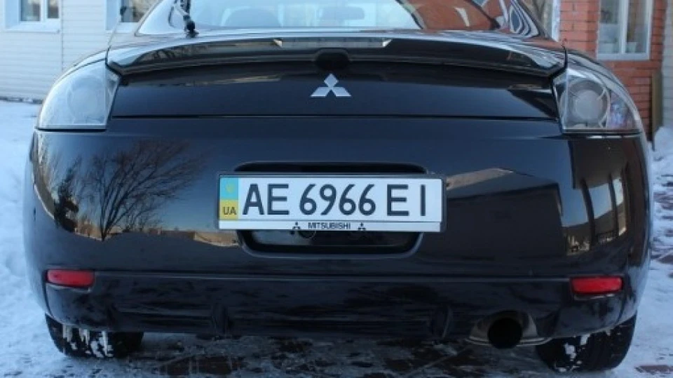 Mitsubishi Eclipse 2
