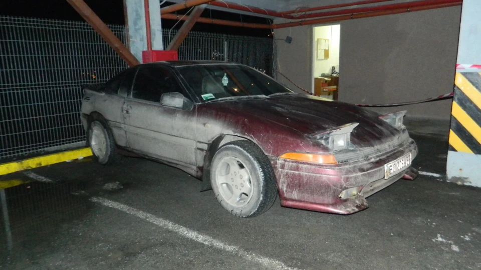 Mitsubishi Eclipse 4