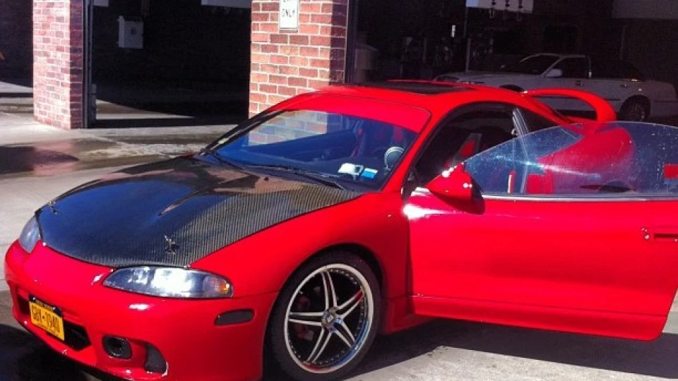 Mitsubishi Eclipse 4
