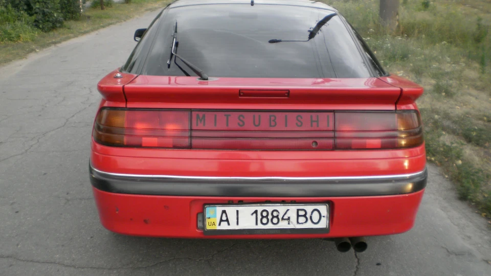 Mitsubishi Eclipse 2.0 2