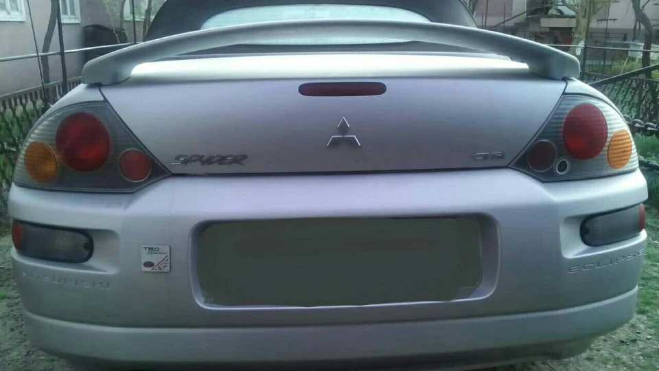 Mitsubishi Eclipse 2,4