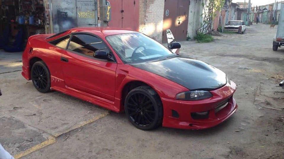 Mitsubishi Eclipse Dream 2