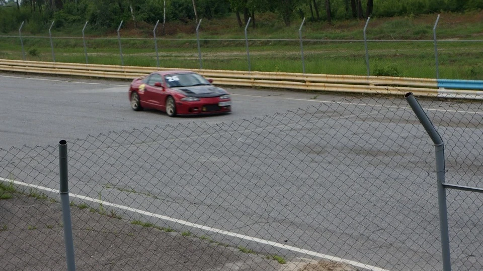 Mitsubishi Eclipse GST Red