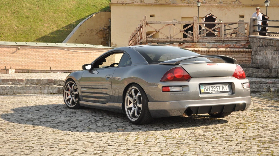 Mitsubishi Eclipse GST 5