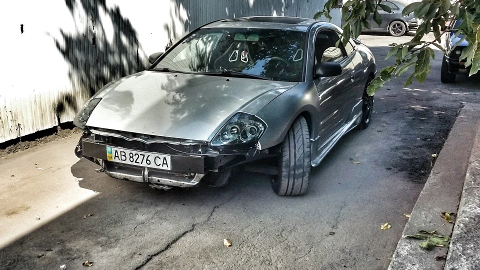 Mitsubishi Eclipse Hammerhead 3