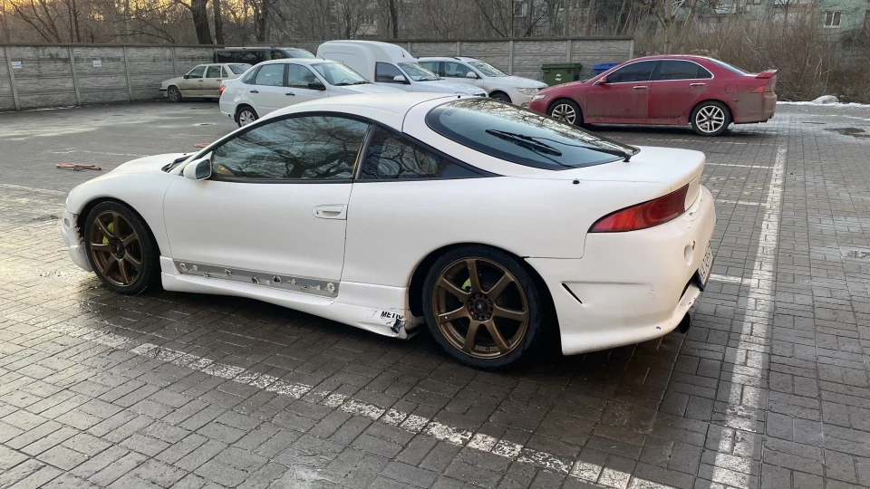 Mitsubishi Eclipse Шаурмовик 2