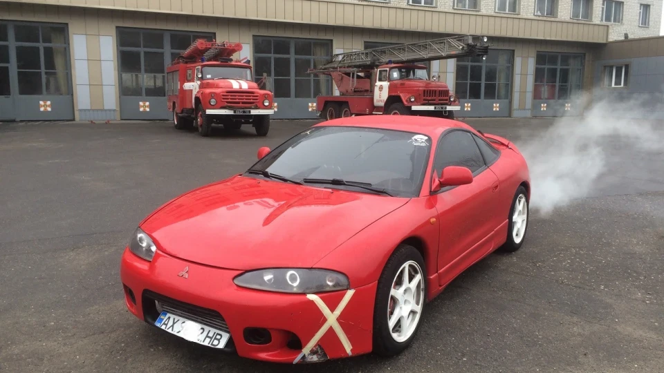 Mitsubishi Eclipse Турбо Клепа)) 2