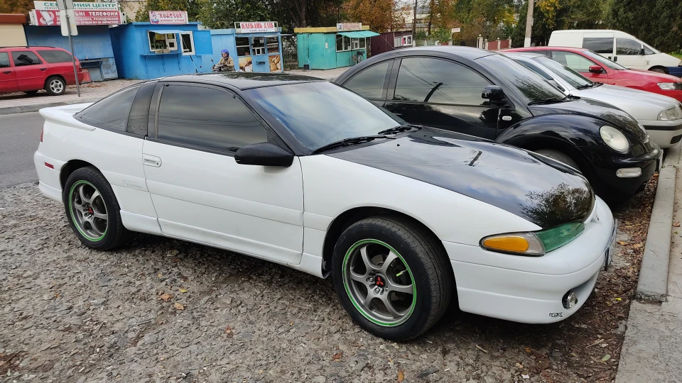 Mitsubishi Eclipse USA 2.0 5