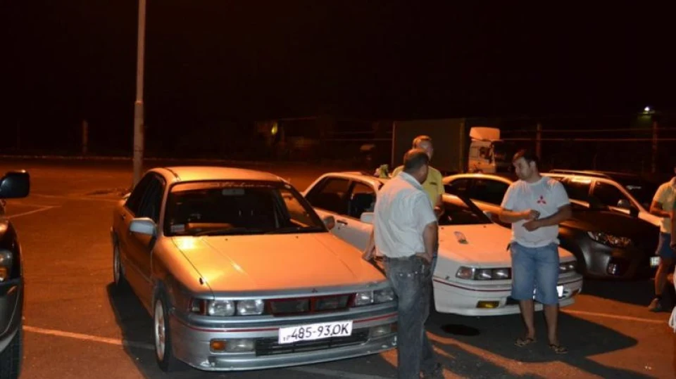 Mitsubishi Galant VR-4 4