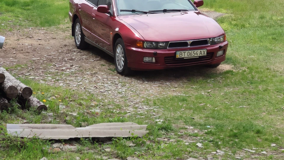 Mitsubishi Galant 2
