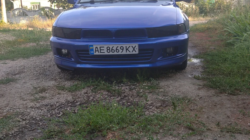 Mitsubishi Galant 2