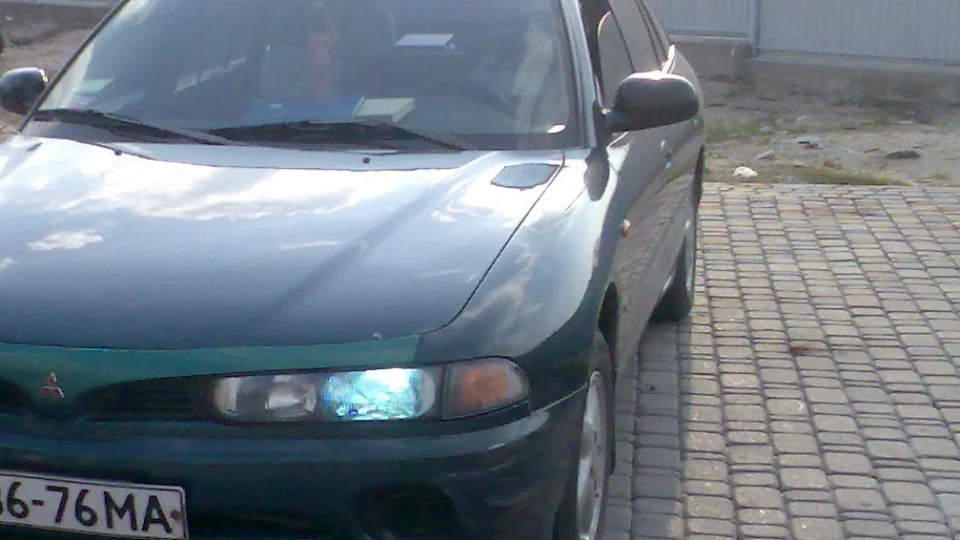 Mitsubishi Galant 5